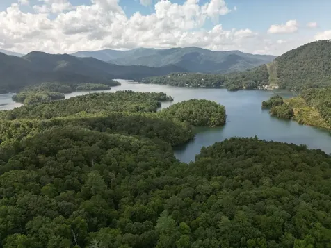 5,7,9,11 Dogwood Trail Robbinsville NC 28771