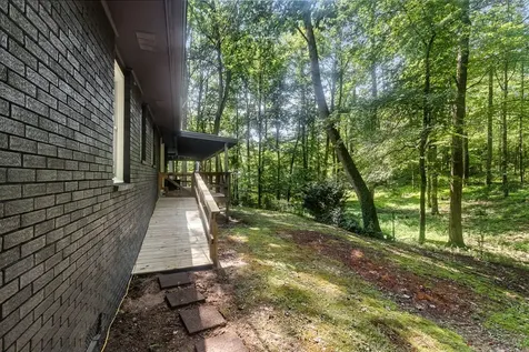 123 Quarry Road Andrews NC 28901