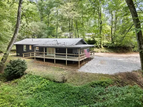123 Quarry Road Andrews NC 28901