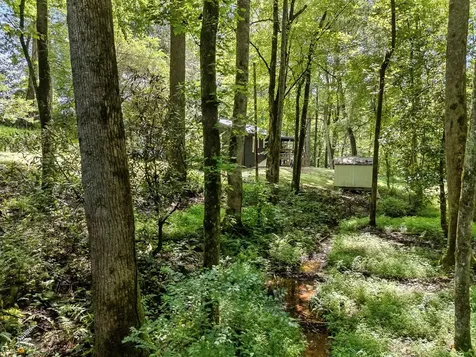 123 Quarry Road Andrews NC 28901