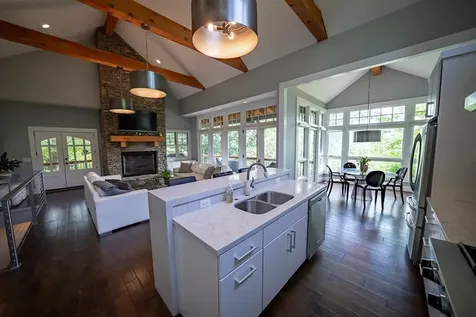 11 Old Lodge Road Robbinsville NC 28771
