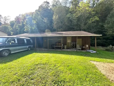 1050 Us Highway 19 Topton NC 28781
