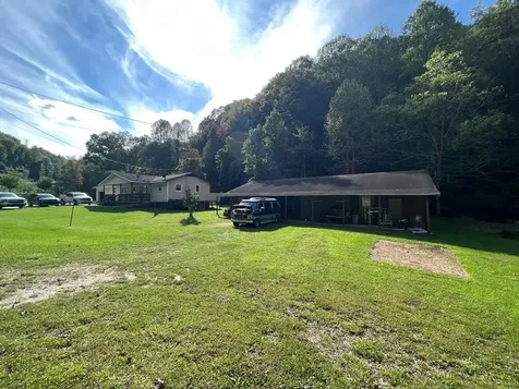 1050 Us Highway 19 Topton NC 28781