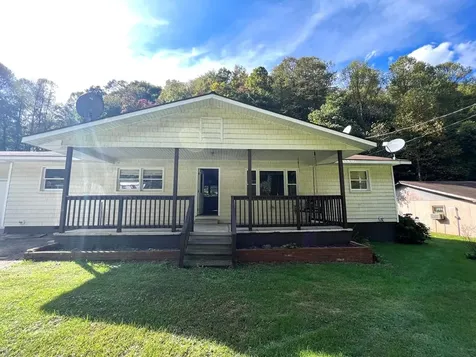1050 Us Highway 19 Topton NC 28781