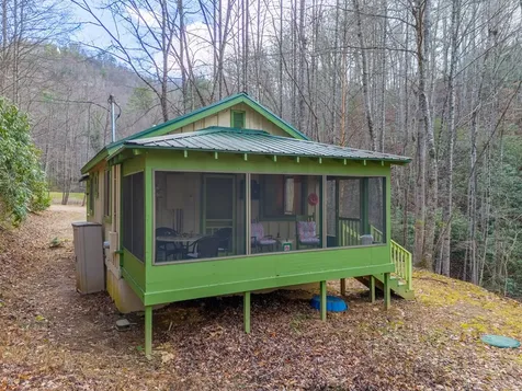 180 Valley Lane Bryson City NC 28713