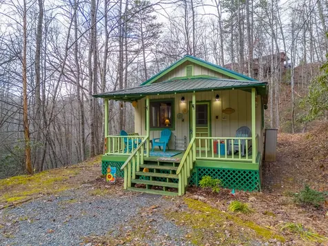 180 Valley Lane Bryson City NC 28713