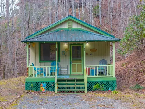 180 Valley Lane Bryson City NC 28713