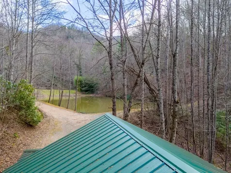 180 Valley Lane Bryson City NC 28713