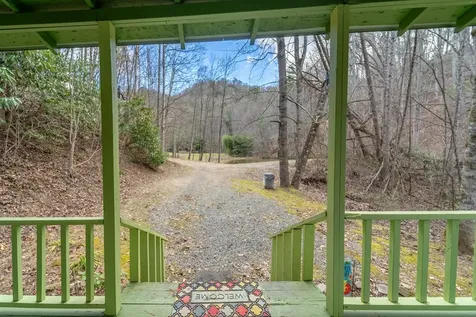 180 Valley Lane Bryson City NC 28713