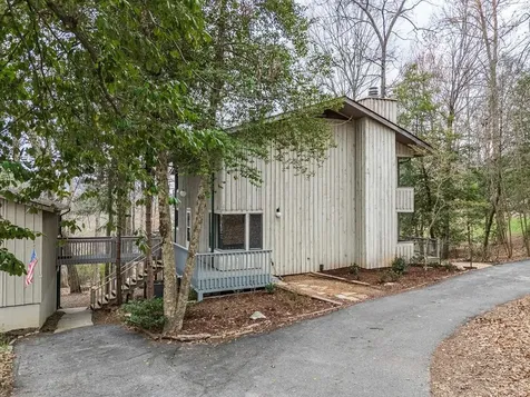 43 Hitchcock Street Murphy NC 28906