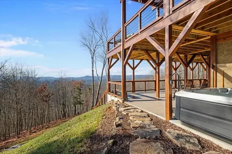 729 Wilderness Creek Way Murphy NC 28906