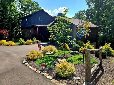 729 Wilderness Creek Way Murphy NC 28906