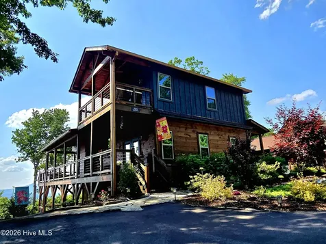 729 Wilderness Creek Way Murphy NC 28906