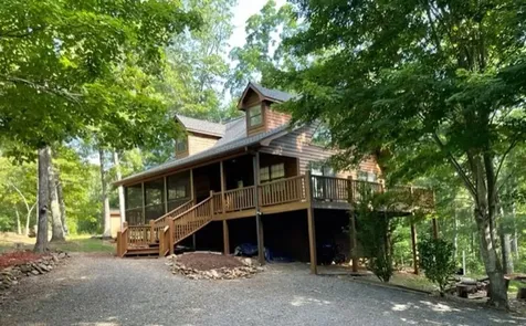 420 W Ridge Drive Murphy NC 28906