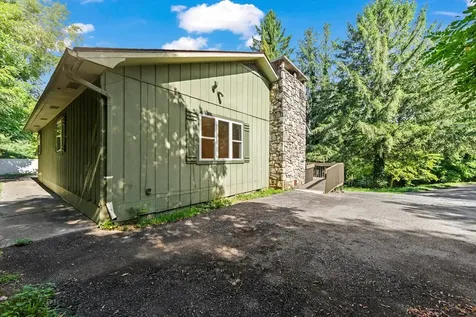 30 Arlington Extension Bryson City NC 28713