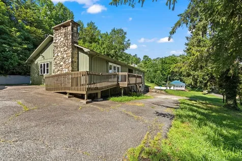 30 Arlington Extension Bryson City NC 28713