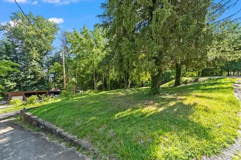 30 Arlington Extension Bryson City NC 28713