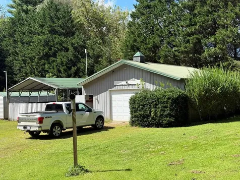 3335 Upper Peachtree Murphy NC 28906