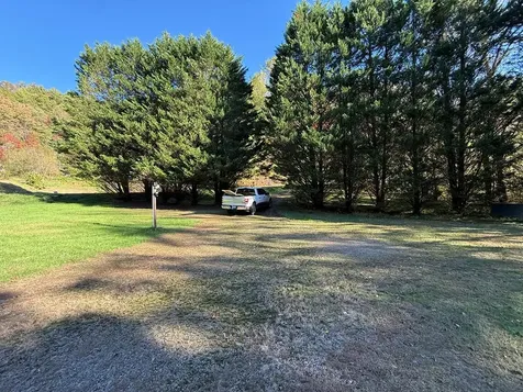 3335 Upper Peachtree Murphy NC 28906