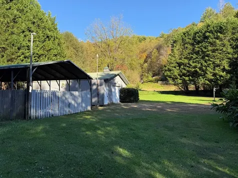 3335 Upper Peachtree Murphy NC 28906