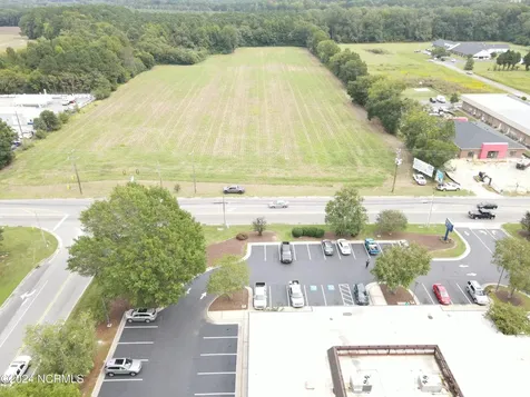 13 E S Ahoskie NC 27910