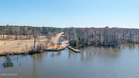 805 Batts Island Road Edenton NC 27932