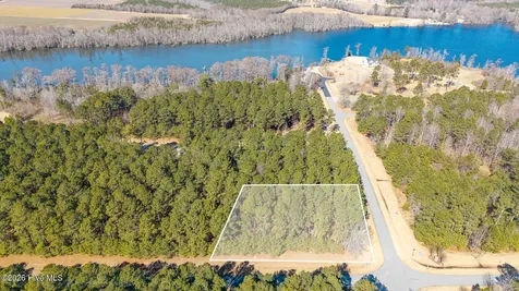 801 Batts Island Road Edenton NC 27932