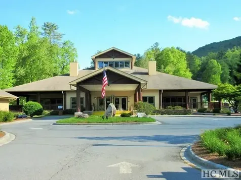 63A Indian Summer Lane Sapphire NC 28774