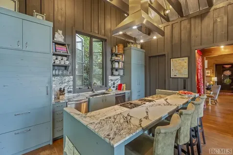 843 Kettle Rock Road Highlands NC 28741