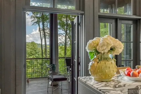 843 Kettle Rock Road Highlands NC 28741