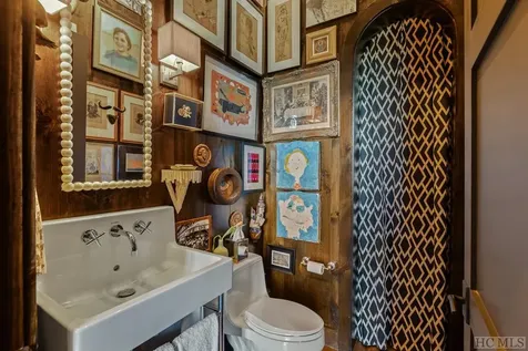 843 Kettle Rock Road Highlands NC 28741