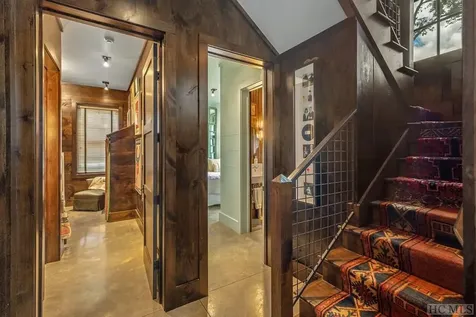 843 Kettle Rock Road Highlands NC 28741