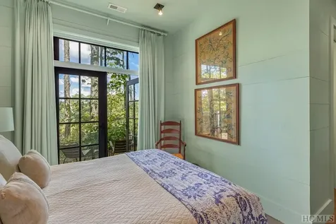 843 Kettle Rock Road Highlands NC 28741