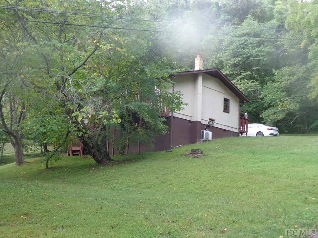 981 Rufus Robinson Road Sylva NC 28779