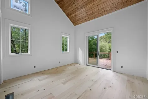 49 E Fish Camp Trail Glenville NC 28736