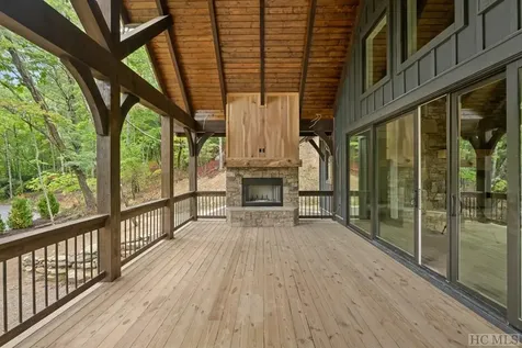 49 E Fish Camp Trail Glenville NC 28736