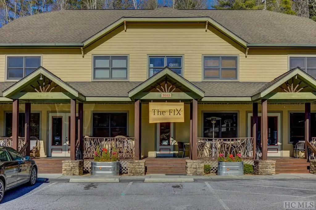 3093 Highway 64 Sapphire NC 28774