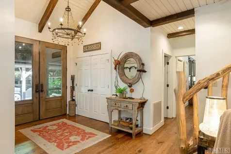 63 Indian Falls Way Lake Toxaway NC 28747