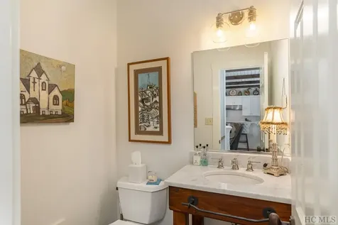 63 Indian Falls Way Lake Toxaway NC 28747