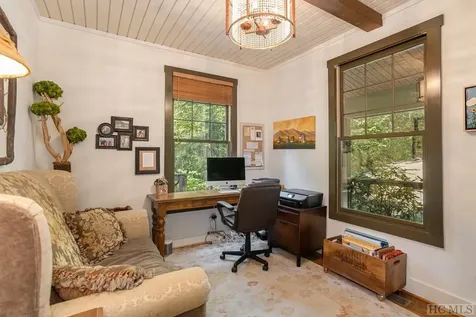 63 Indian Falls Way Lake Toxaway NC 28747