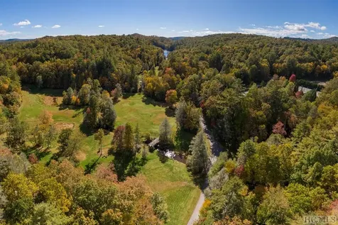 63 Indian Falls Way Lake Toxaway NC 28747