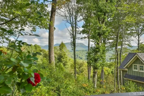 445 South Drive Highlands NC 28741