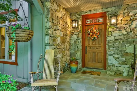 445 South Drive Highlands NC 28741