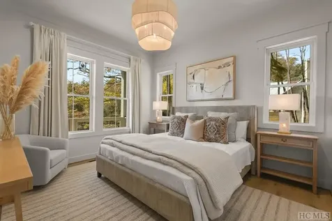 73 Laurel Meadow Way Cashiers NC 28717