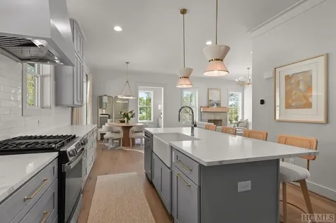 73 Laurel Meadow Way Cashiers NC 28717