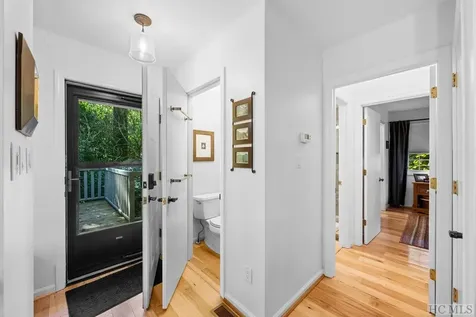43 Kiwi Lane Sapphire NC 28774