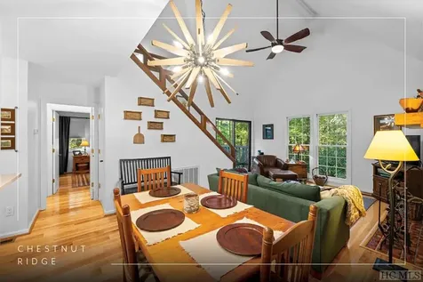 43 Kiwi Lane Sapphire NC 28774