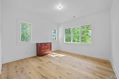 1136 Trillium Ridge Road Cullowhee NC 28723