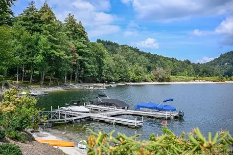 1136 Trillium Ridge Road Cullowhee NC 28723