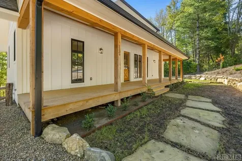 1136 Trillium Ridge Road Cullowhee NC 28723
